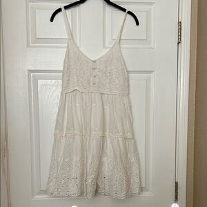 BOG White Lace Sleeveless Dress